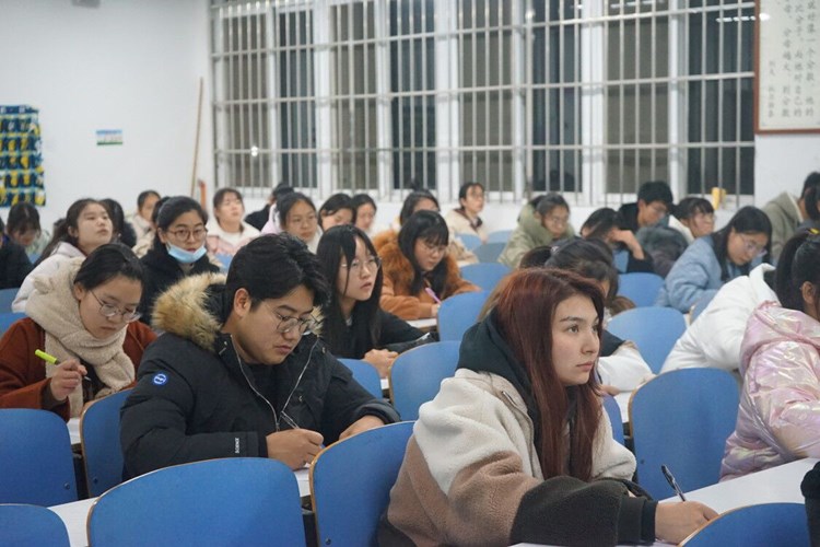 太阳集团tyc5997顺利举行新生团章考试2.jpg